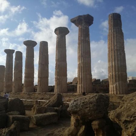 Locazione Turistica Domus Re Bed & Breakfast Agrigento Exterior photo