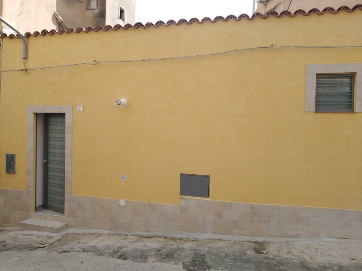 Locazione Turistica Domus Re Bed & Breakfast Agrigento Exterior photo